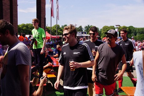 Com Together Cup